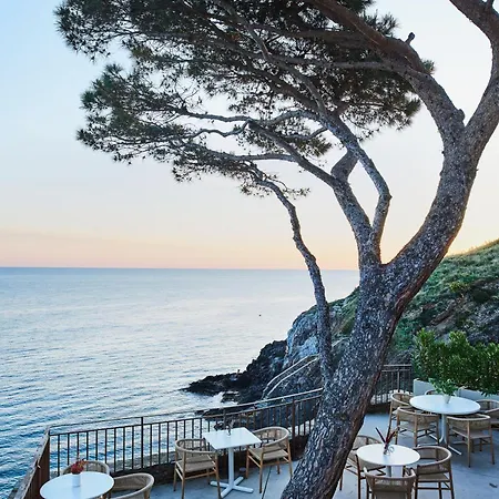 Hotel Les Roches Brunes 4*