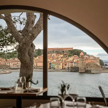 Les Roches Brunes Hotel 4*